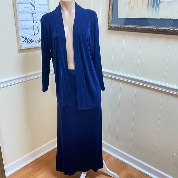 Unique Vintage Dresses & Skirts - UNIQUE by Chico's Traveler Skirt Suit set w/jacket cardigan Dark Blue sz Small